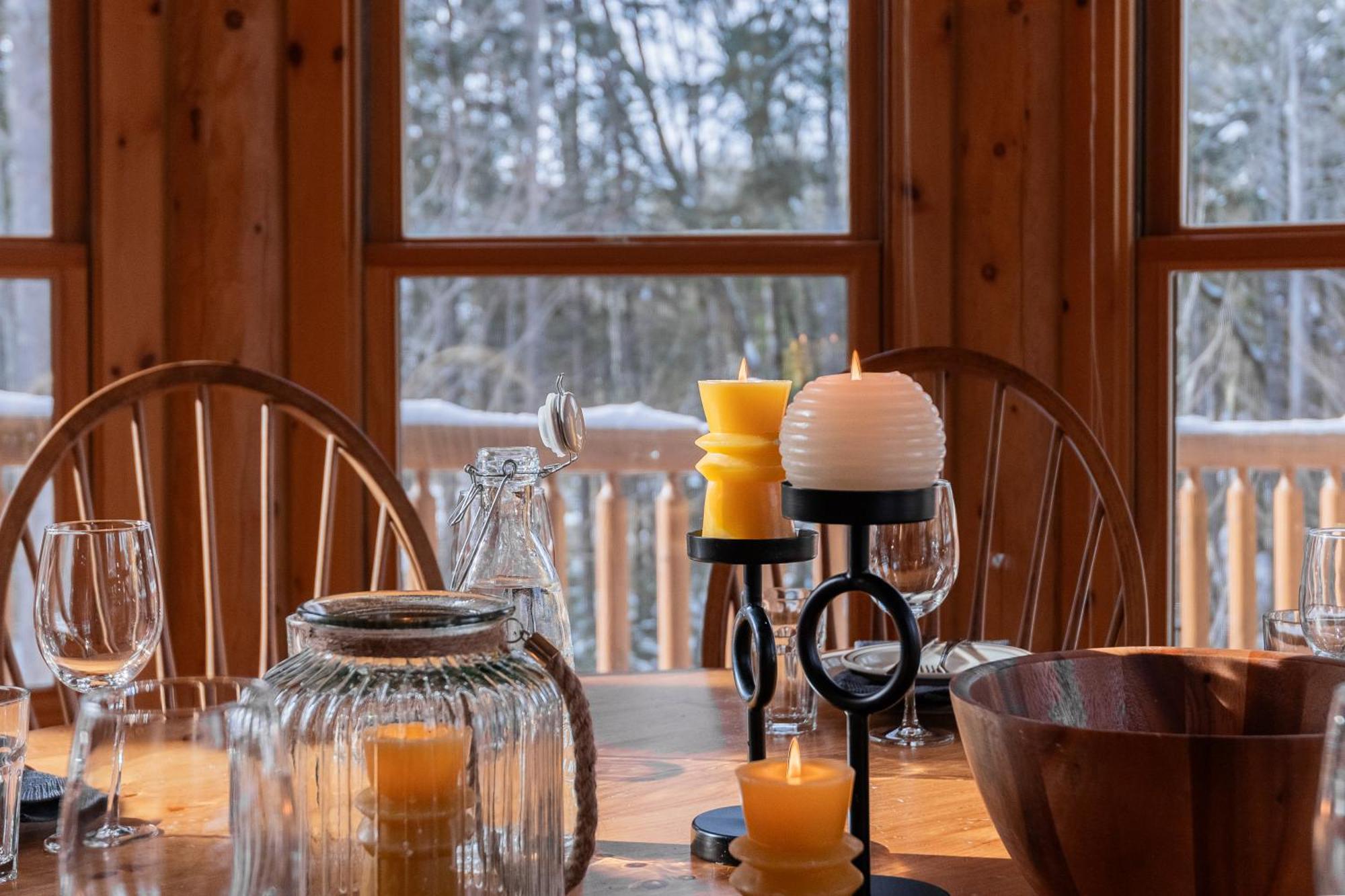 Mille-Isles Fiddler Lake Resort Chalet 76 Deer מראה חיצוני תמונה